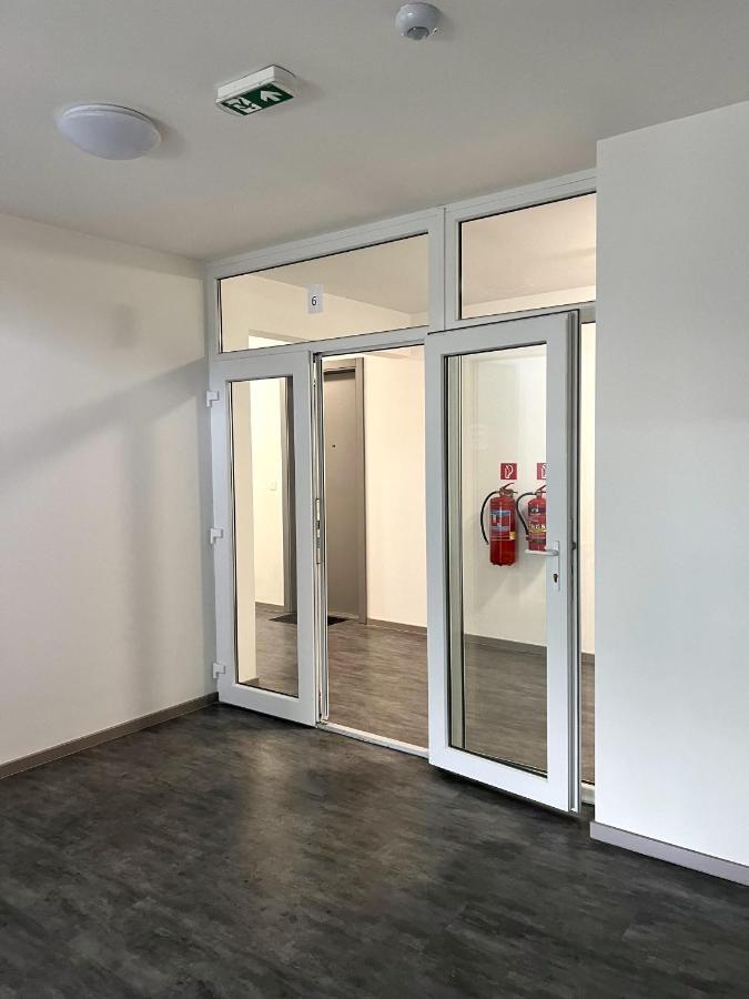 Cozy Stay Apartment Trencin Luaran gambar