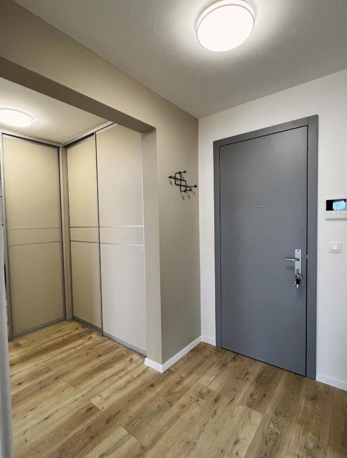 Cozy Stay Apartment Trencin Luaran gambar