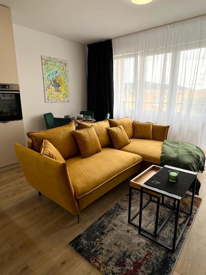 Cozy Stay Apartment Trencin Luaran gambar