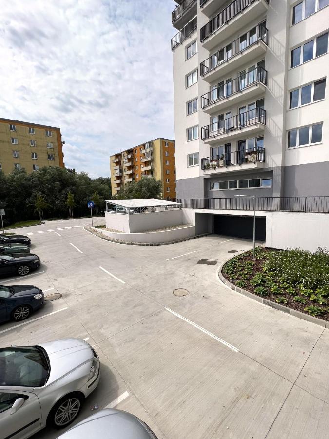 Cozy Stay Apartment Trencin Luaran gambar